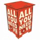 YOU NEED LOVE Tabouret en medium